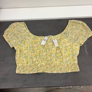 AE - crop top